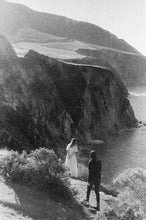 Load image into Gallery viewer, Unsuspecting