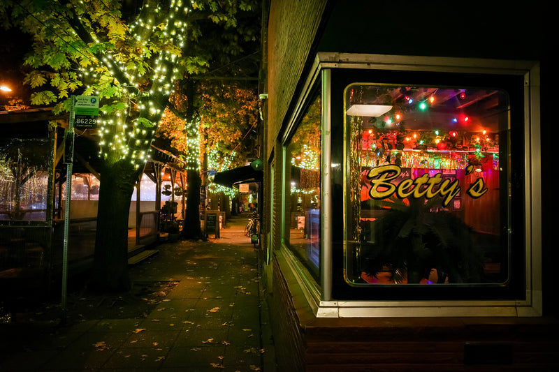 Eat at Betty's