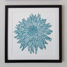 Load image into Gallery viewer, Blue Dahlia