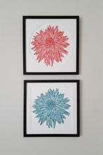 Load image into Gallery viewer, Blue Dahlia