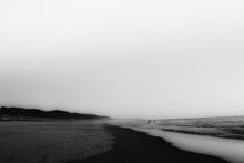 Load image into Gallery viewer, Dusk