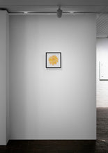 Load image into Gallery viewer, Yellow Dahlia