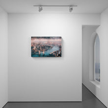 Load image into Gallery viewer, Ḽ̹͇̝̱̖ͫͩ̈́o̟̺̣̱̦̰͕̅ͤ͂͆̓n̻̪̳̬̖ͫͩͮ͌ͫͭd̘̜̟̜o̳̲ͫn͚̹̫̳͉̝̻̒̇