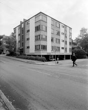 Load image into Gallery viewer, 707 E Roy St, Northwest Corner