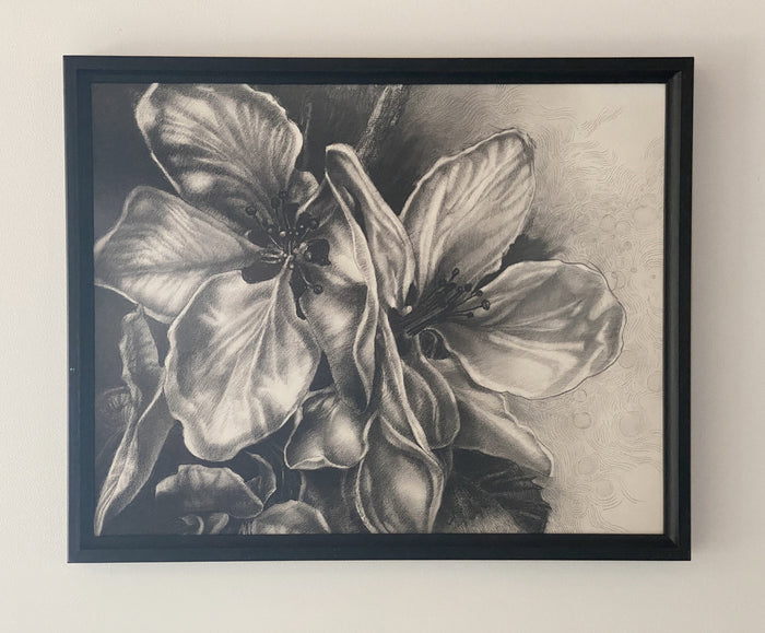 In a luscious folded petal, the inﬁnite universe exists